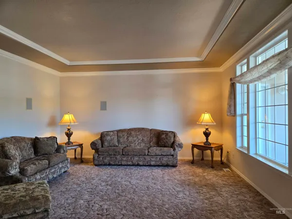 $625,000 | 2080 Shelley Drive, Payette, ID 83661