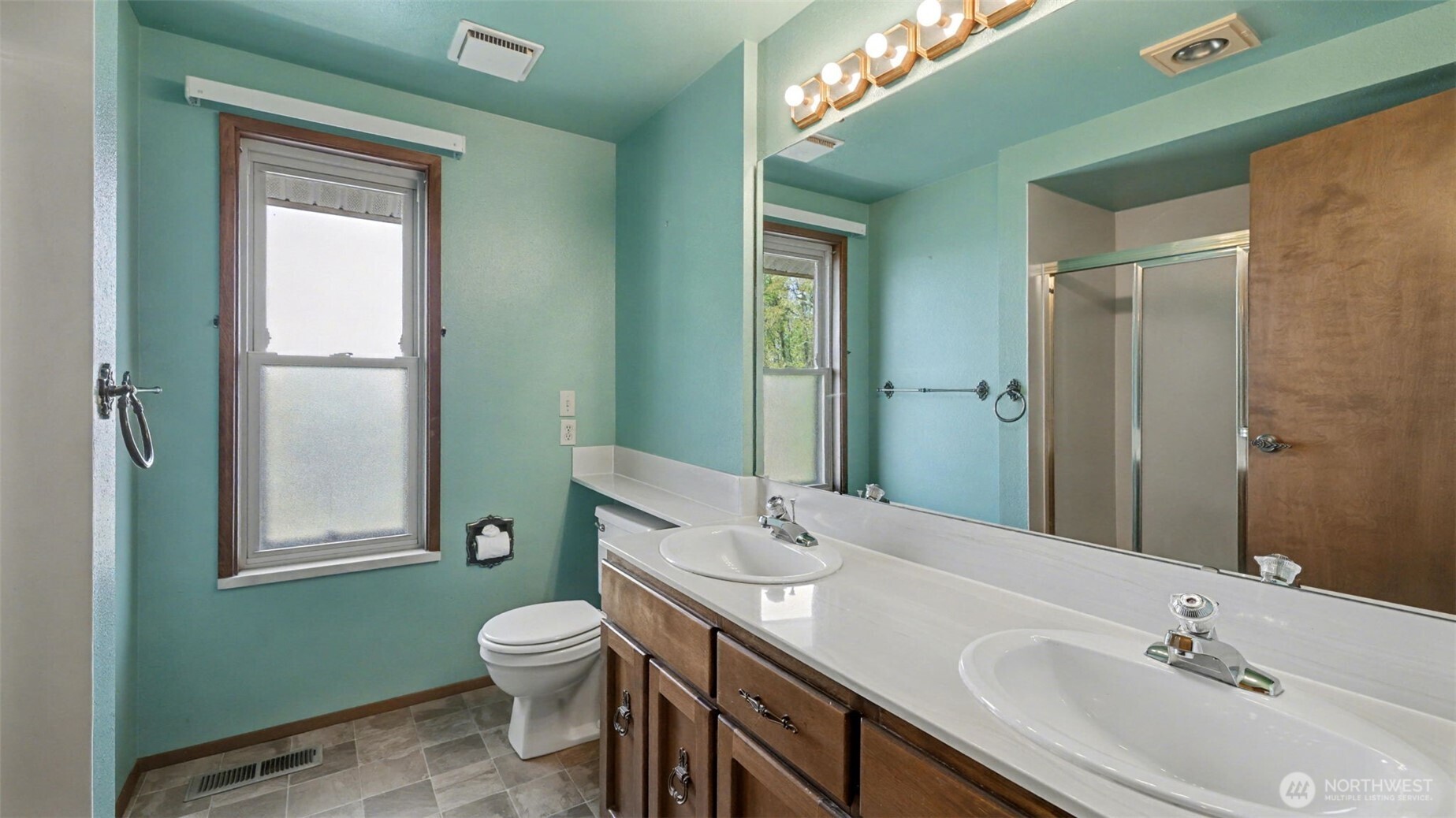 8208 South 124th Street Seattle, WA 98178 - Photo 28 of 39