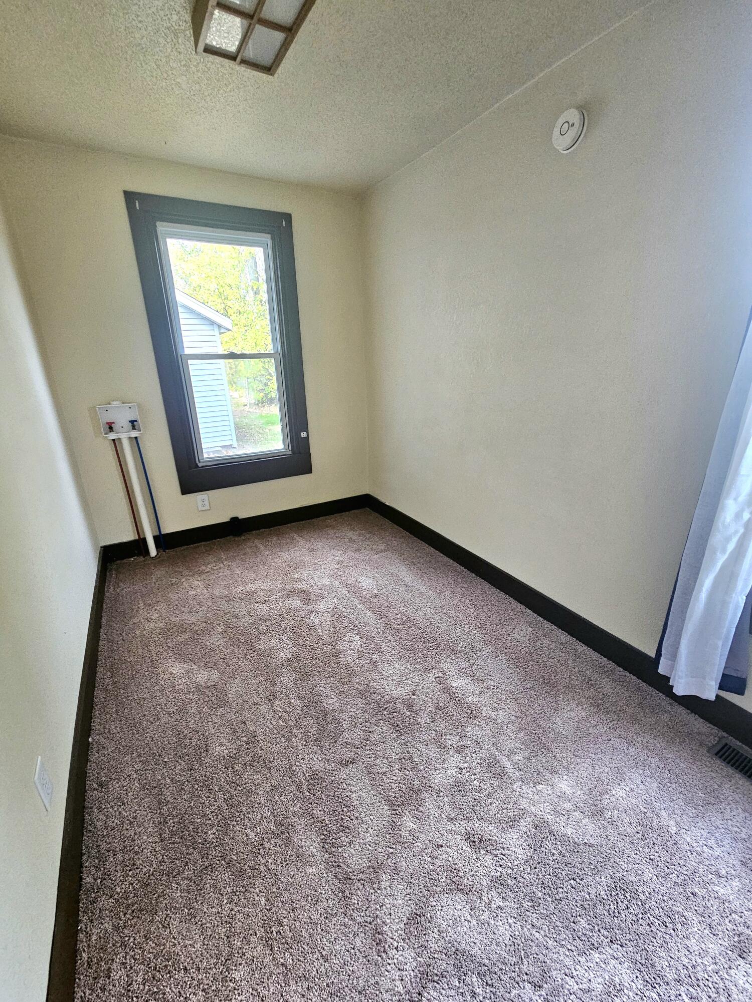 505 East Chicago Road White Pigeon, MI 49099 - Photo 12 of 22 20251029_172123