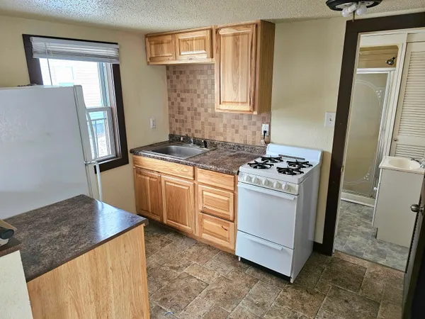 $270,000 | 505 East Chicago Road, White Pigeon, MI 49099