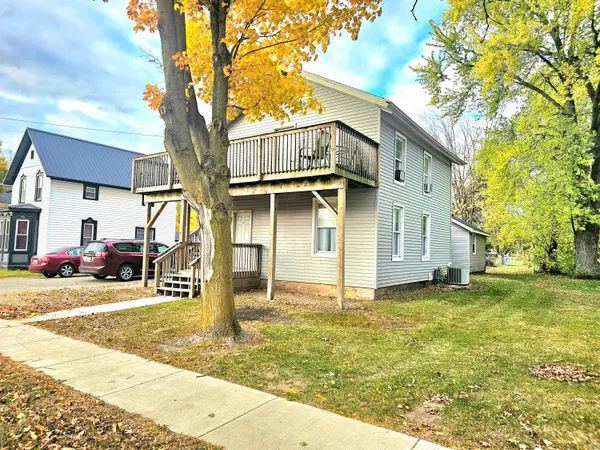 $270,000 | 505 East Chicago Road, White Pigeon, MI 49099