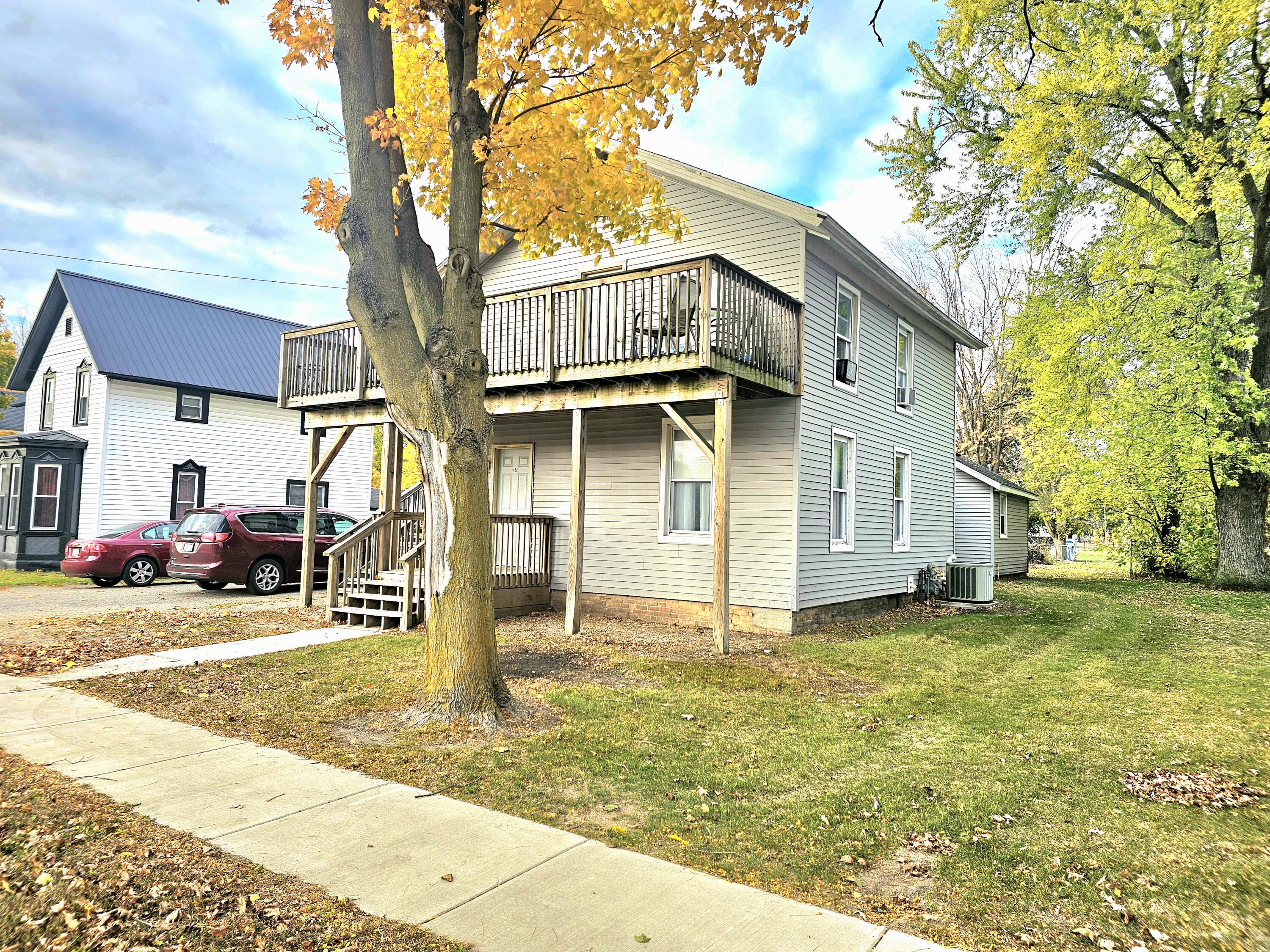 505 East Chicago Road White Pigeon, MI 49099 - Photo 3 of 22 20251029_172321