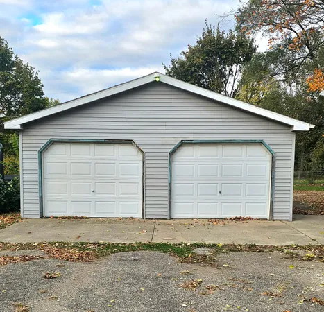 $270,000 | 505 East Chicago Road, White Pigeon, MI 49099