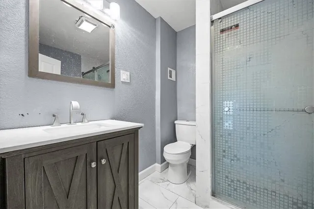 $165,000 | 124 North Topping Avenue, Kansas City, MO 64123