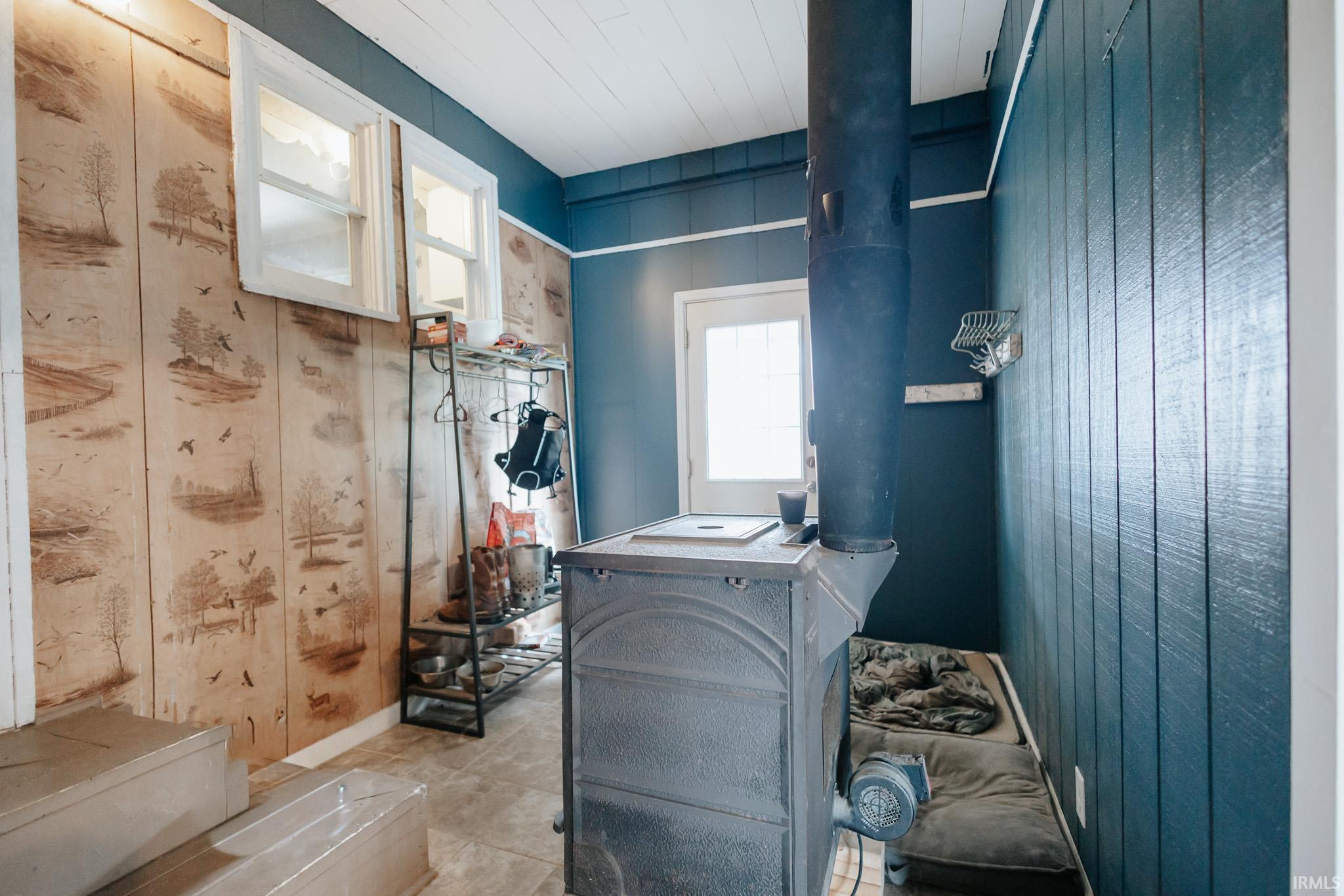 891 Clutter Road Lynnville, IN 47619 - Photo 14 of 33