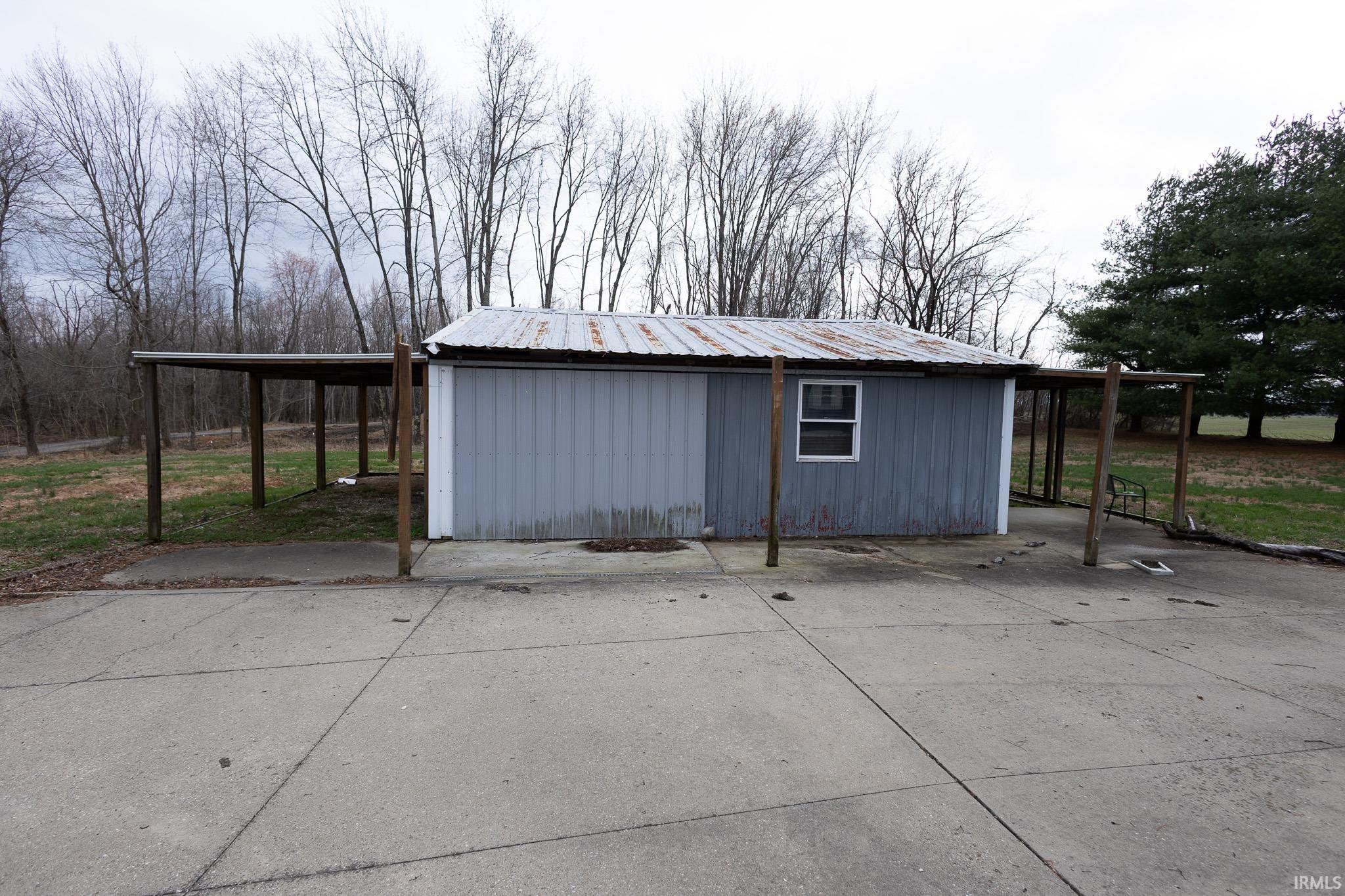 891 Clutter Road Lynnville, IN 47619 - Photo 23 of 34