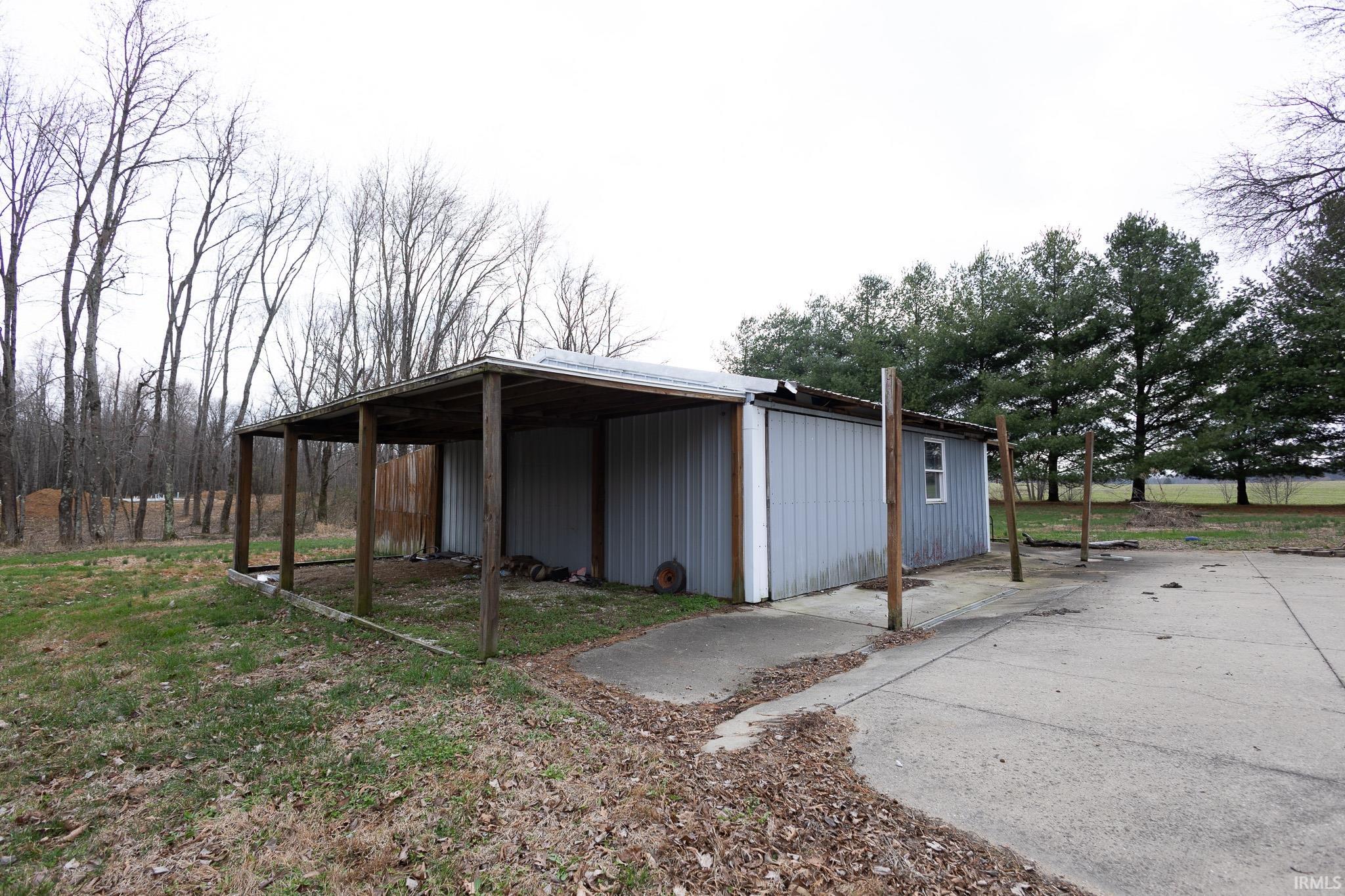 891 Clutter Road Lynnville, IN 47619 - Photo 24 of 34