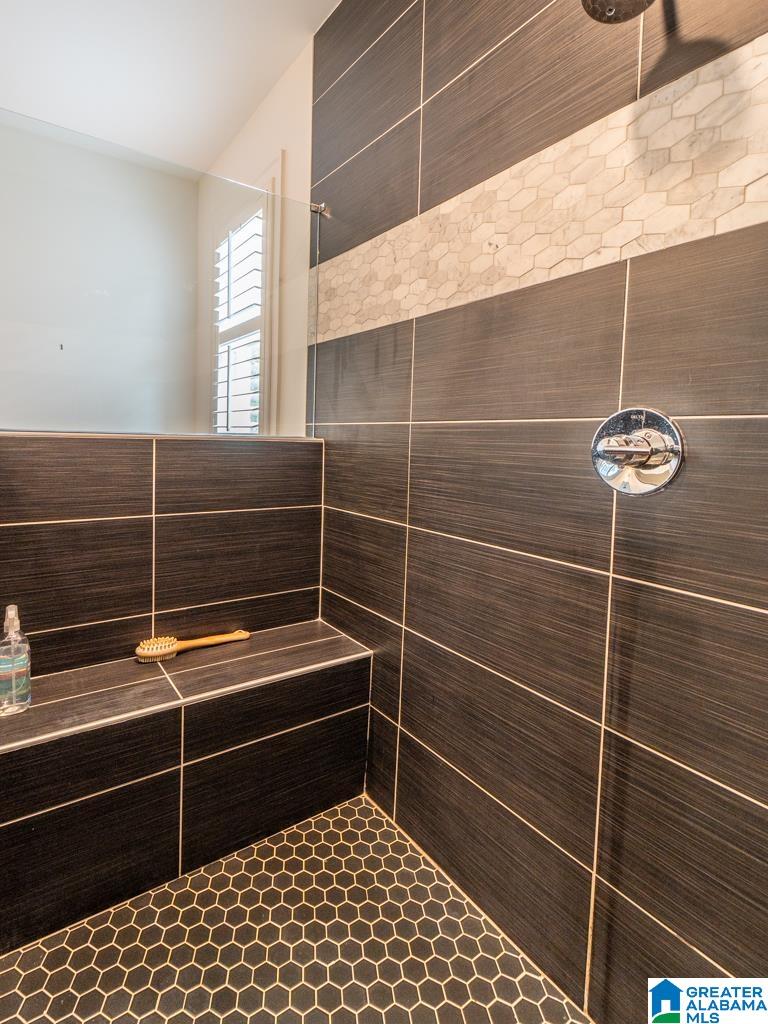 1947 Blackridge Road Birmingham, AL 35244 - Photo 29 of 65