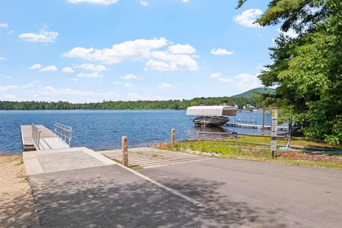 $420,000 | 139 Wintersport Street, Moultonborough, NH 03254