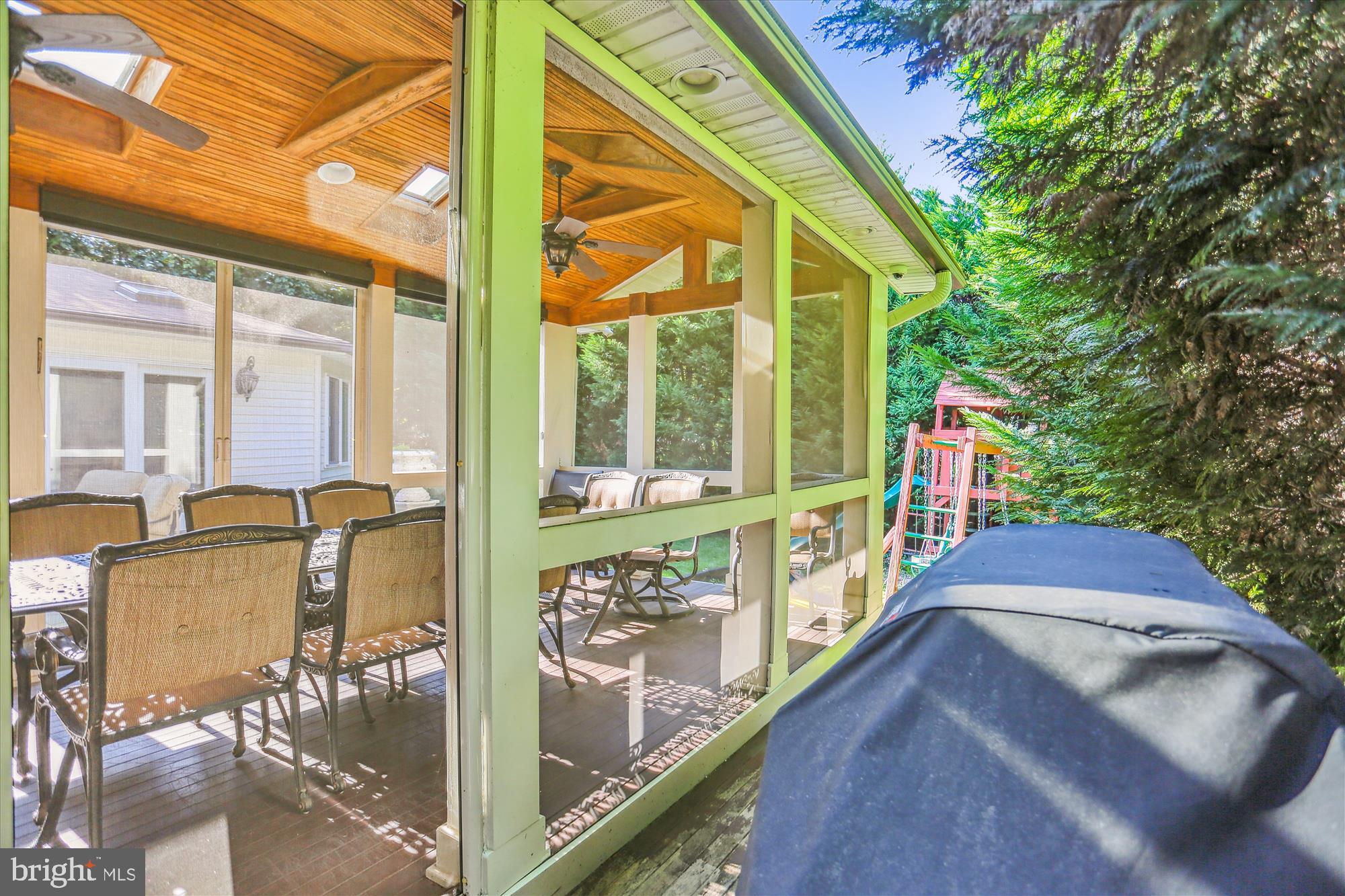 11712 Kemp Mill Road Silver Spring, MD 20902 - Photo 41 of 45 Deck off Screened Porch