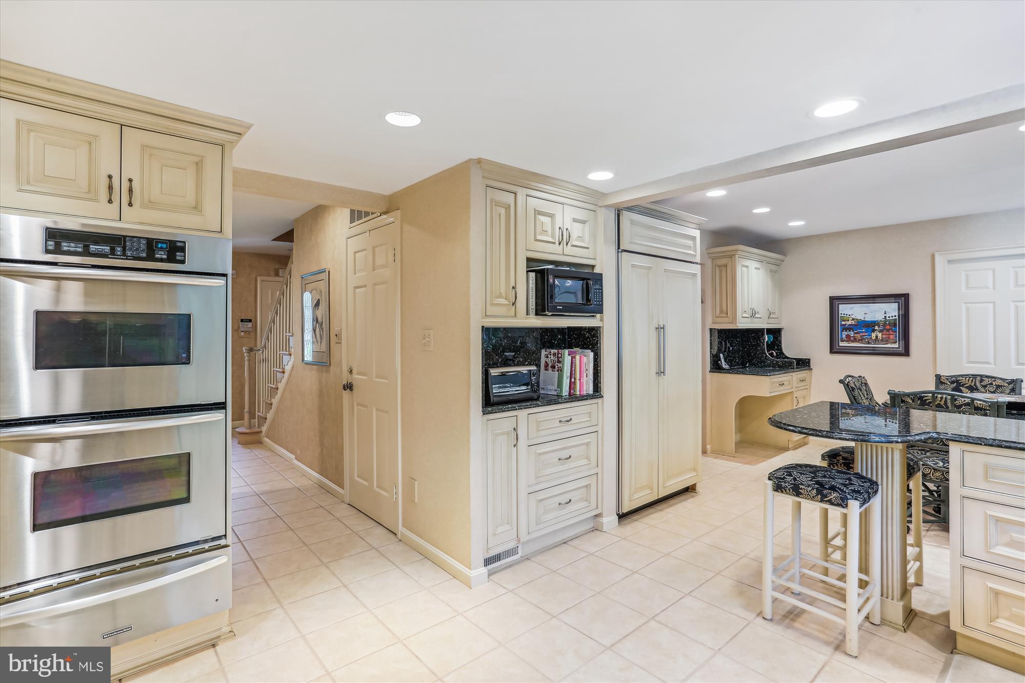 11712 Kemp Mill Road Silver Spring, MD 20902 - Photo 10 of 45 Kitchen