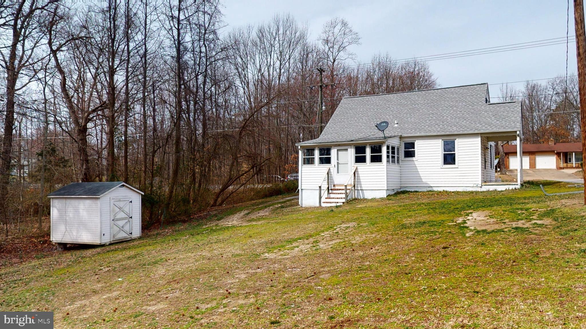 9719 Leavells Road Fredericksburg, VA 22407 - Photo 23 of 25 Rear of Home