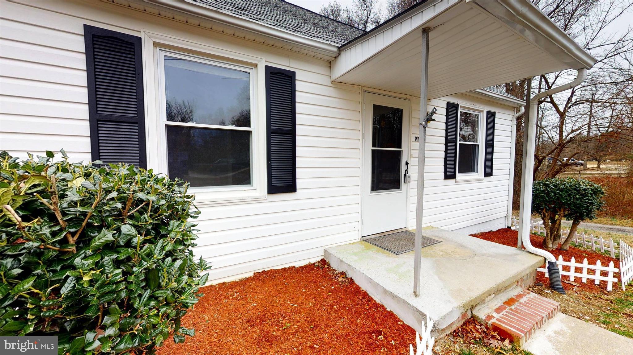 9719 Leavells Road Fredericksburg, VA 22407 - Photo 4 of 25 Gallery Image 4