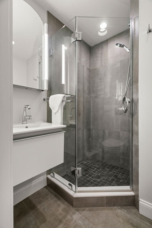 12 Fainwood Circle, Unit 1 Cambridge, MA 02139 - Photo 18 of 26