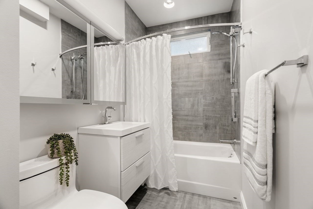 12 Fainwood Circle, Unit 1 Cambridge, MA 02139 - Photo 22 of 26