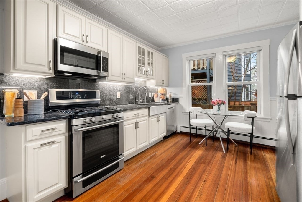 12 Fainwood Circle, Unit 1 Cambridge, MA 02139 - Photo 7 of 26