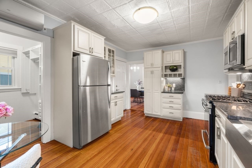 12 Fainwood Circle, Unit 1 Cambridge, MA 02139 - Photo 10 of 26