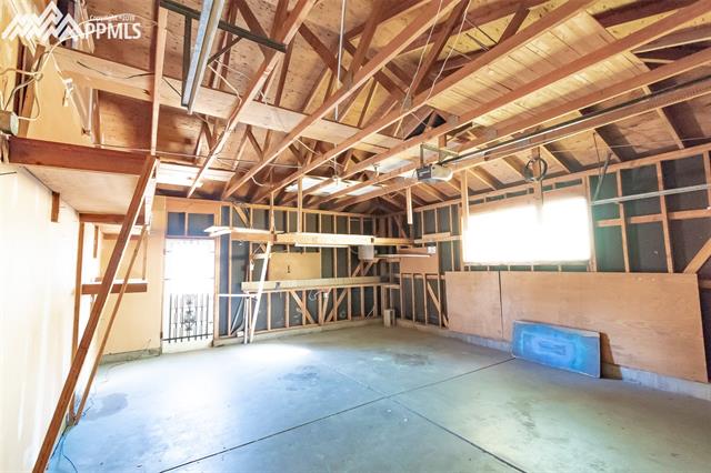 2022 Comanche Road Pueblo, CO 81001 - Photo 28 of 35 Gallery Image 28