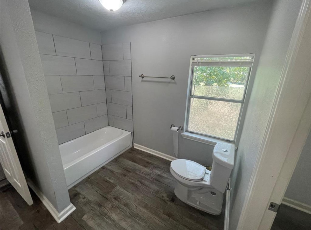 4302 Trent Road Huffman, TX 77336 - Photo 8 of 15