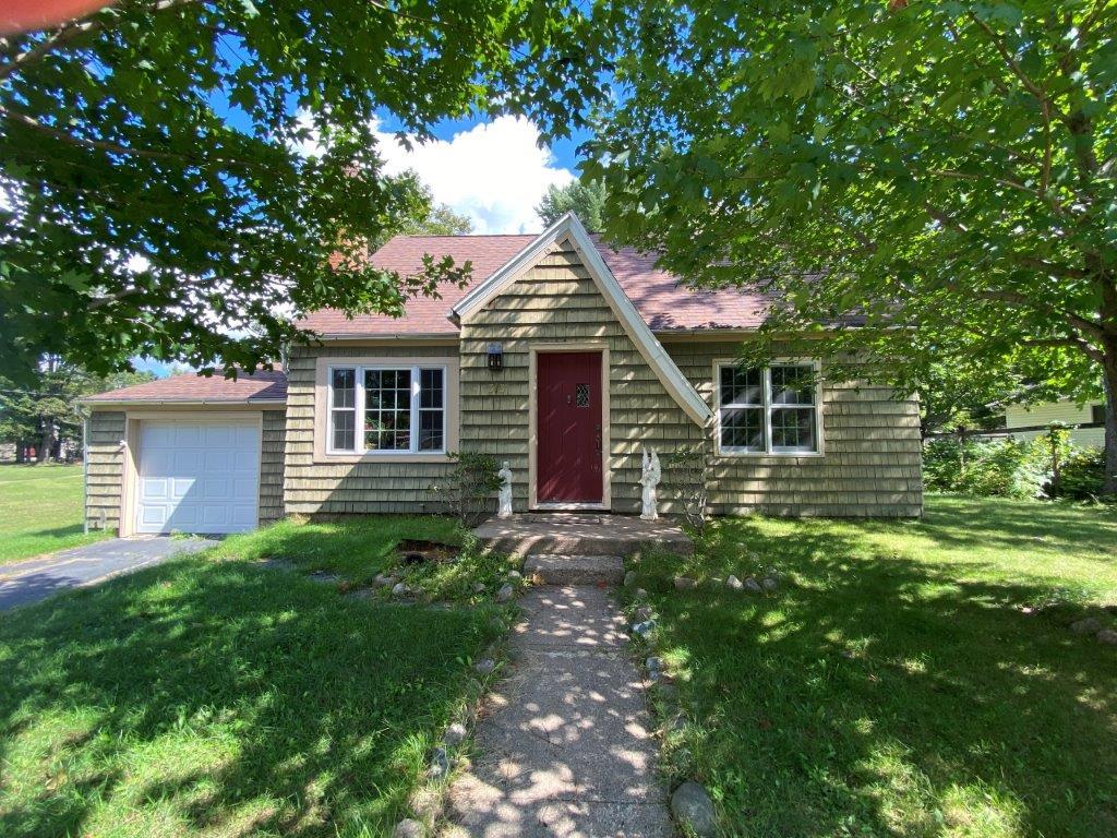 313 North First Street Eagle River, WI 54521 - Photo 1 of 22 Gallery Image 1