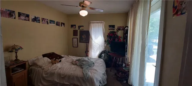 $159,950 | 329 South Center Street, Gardner, KS 66030