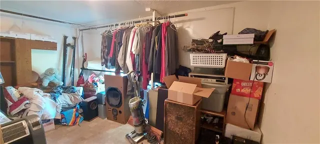 $159,950 | 329 South Center Street, Gardner, KS 66030