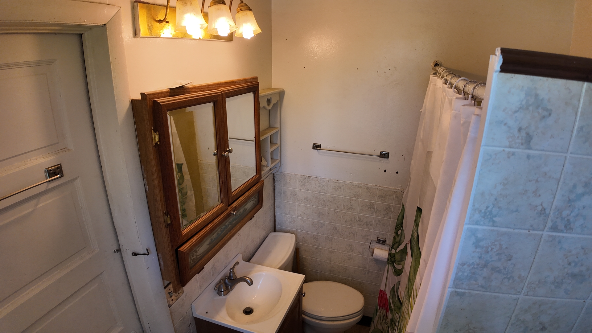 113 South Isabella Street Clinton, IL 61727 - Photo 9 of 20