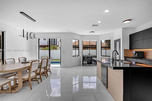 a view of a back yard of the house