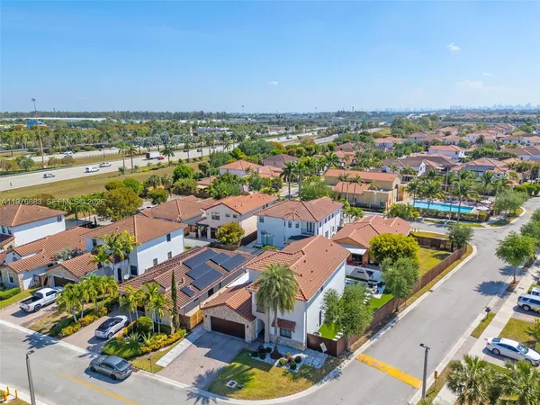 $1,140,000 | 1005 Northwest 100th Avenue, Miami, FL 33172