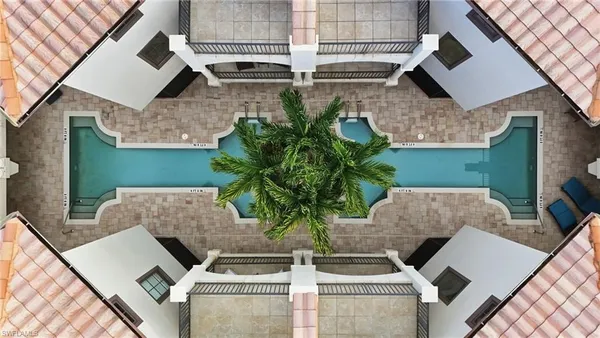 $2,495,000 | 1008 7th Street South, Unit B1, Naples, FL 34102