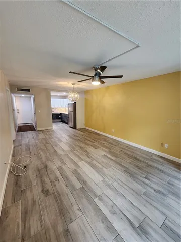$135,000 | 14130 Rosemary Lane, Unit 6107, Largo, FL 33774