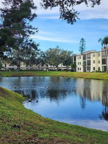 $135,000 | 14130 Rosemary Lane, Unit 6107, Largo, FL 33774