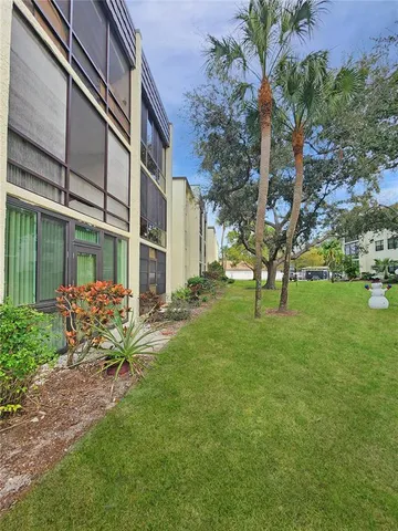 $135,000 | 14130 Rosemary Lane, Unit 6107, Largo, FL 33774