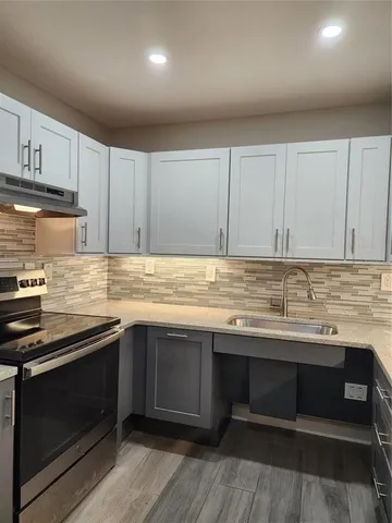 $135,000 | 14130 Rosemary Lane, Unit 6107, Largo, FL 33774