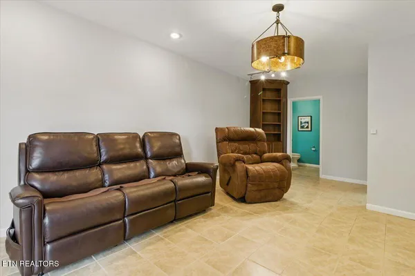 $334,900 | 262 Cresent Street, Harrogate, TN 37752