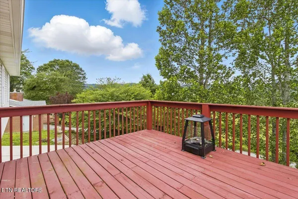 $334,900 | 262 Cresent Street, Harrogate, TN 37752