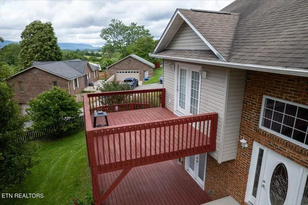 $334,900 | 262 Cresent Street, Harrogate, TN 37752