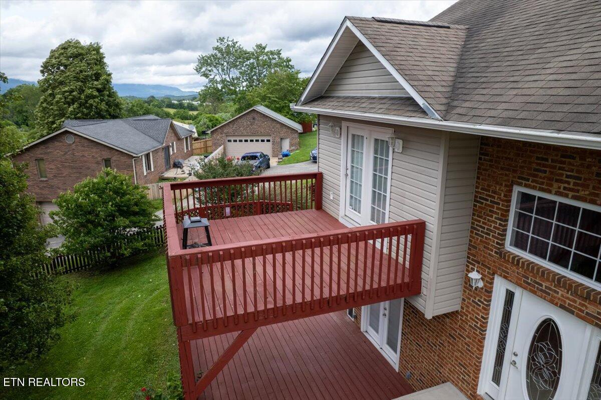 262 Cresent Street Harrogate, TN 37752 - Photo 4 of 34 14-DJI_0072-2