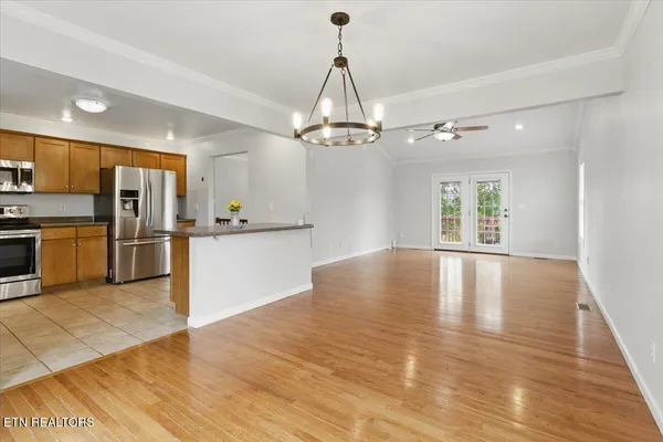 $334,900 | 262 Cresent Street, Harrogate, TN 37752