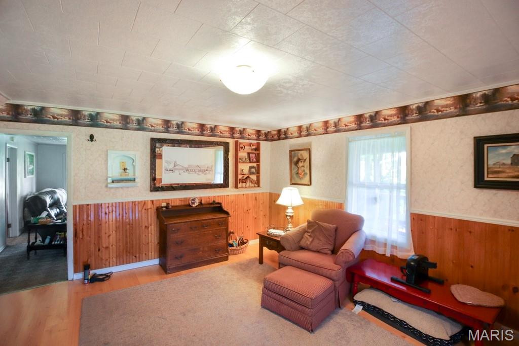 385 Woods Farm Road Sullivan, MO 63080 - Photo 13 of 52