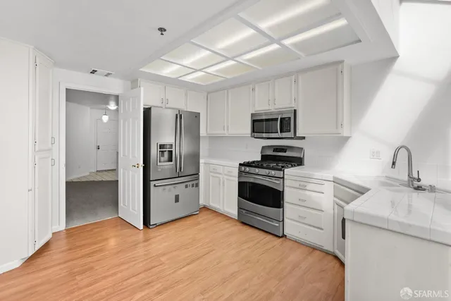 $849,500 | 282 Greenview Drive, Daly City, CA 94014