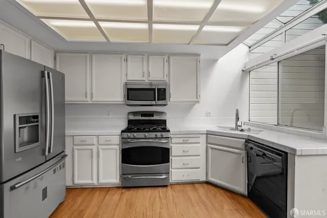 $849,500 | 282 Greenview Drive, Daly City, CA 94014