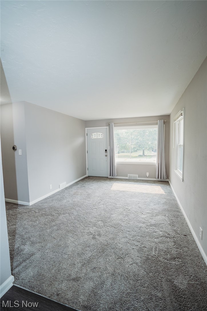275 Trease Road Wadsworth, OH 44281 - Photo 6 of 31 Gallery Image 6