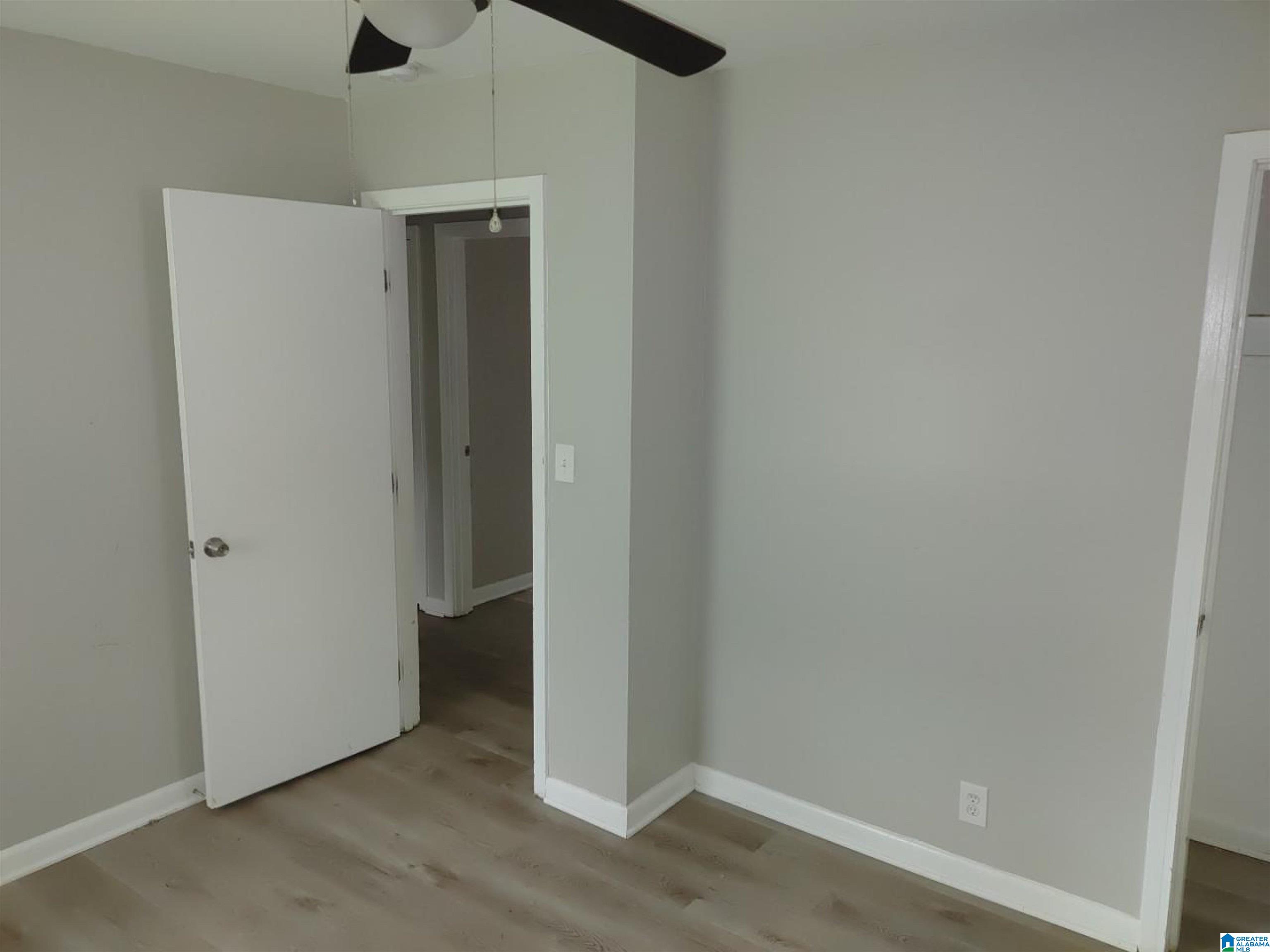 947 Rutledge Drive Fairfield, AL 35064 - Photo 12 of 16