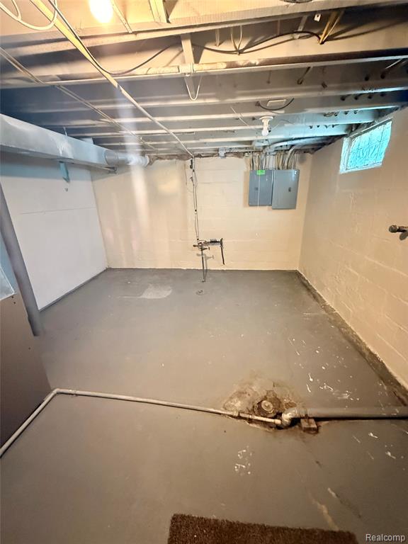 738 West Atherton Road Flint, MI 48507 - Photo 16 of 23