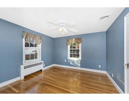 19 Norwich Road Needham, MA 02492 - Photo 11 of 28 Gallery Image 11