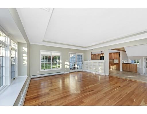 19 Norwich Road Needham, MA 02492 - Photo 4 of 28 Gallery Image 4