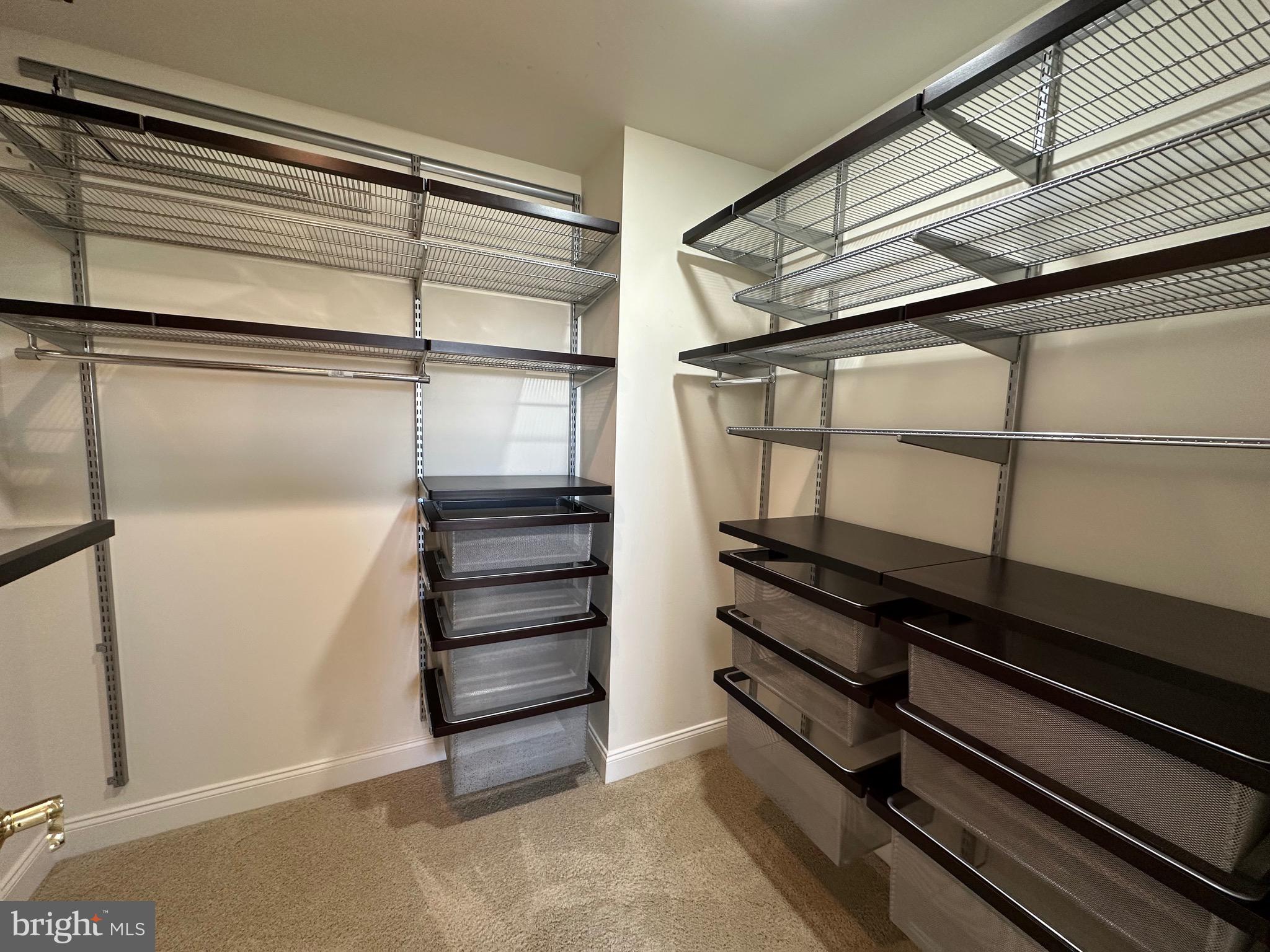 19901 Naples Lakes Terrace Ashburn, VA 20147 - Photo 24 of 34