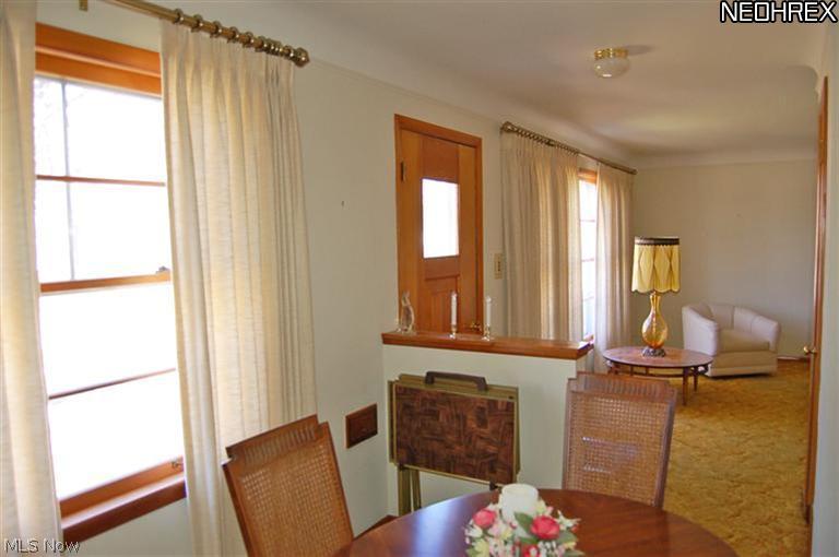 4832 South Sedgewick Road Cleveland, OH 44124 - Photo 6 of 17