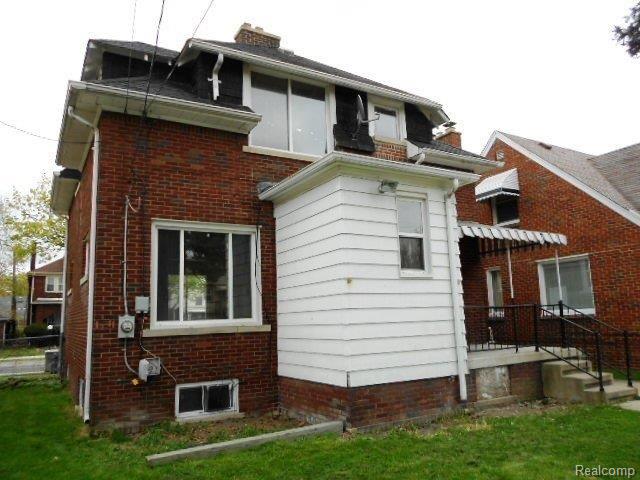 7829 Miller Road Dearborn, MI 48126 - Photo 4 of 16 261-892318-back1.jpg